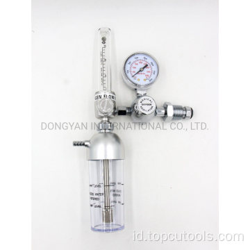 Rumah sakit menggunakan flowmeter oksigen dengan botol humidifier